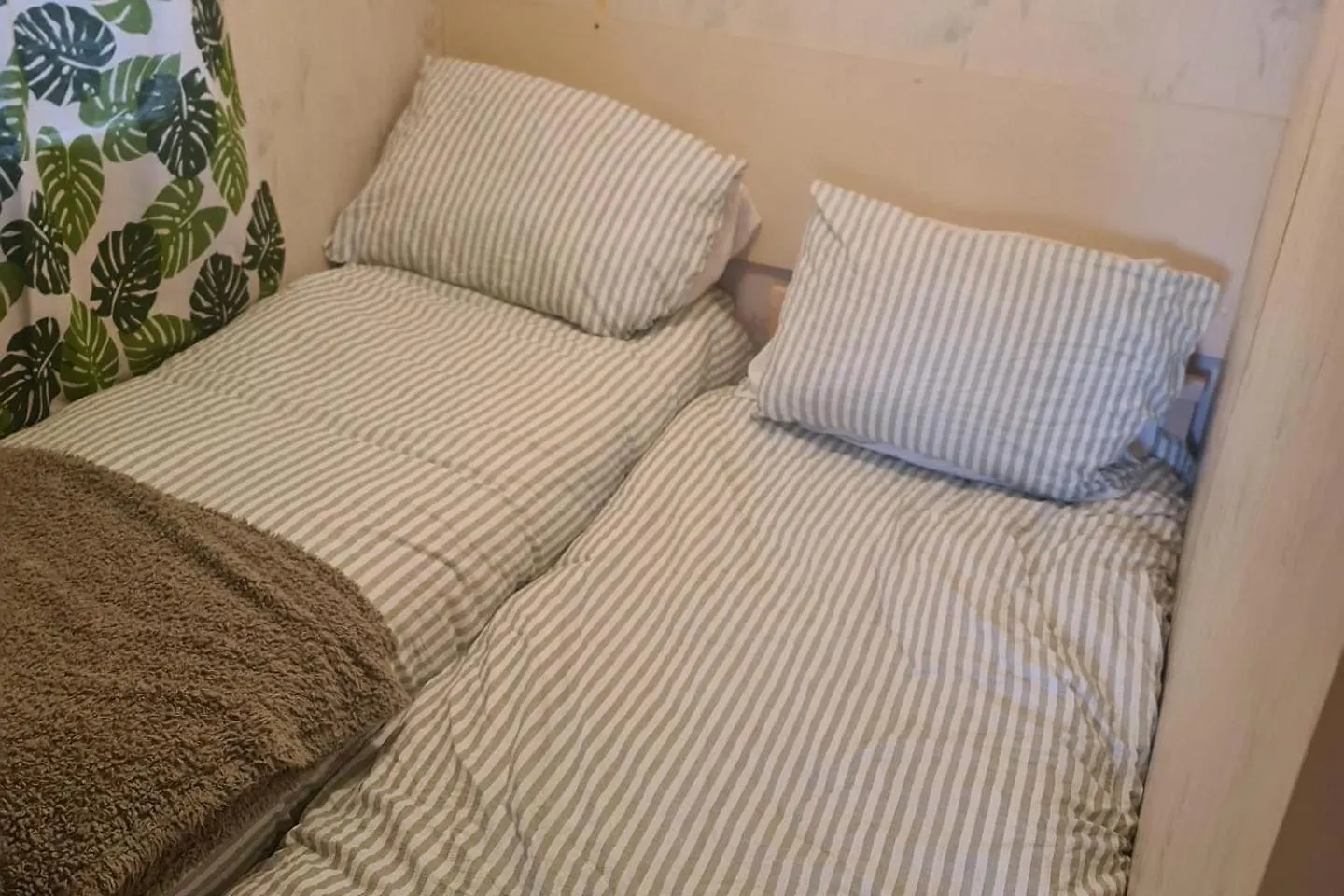 Holiday home Cozy Cardiff Cabin Retreat Sleeps 6 By Aimee